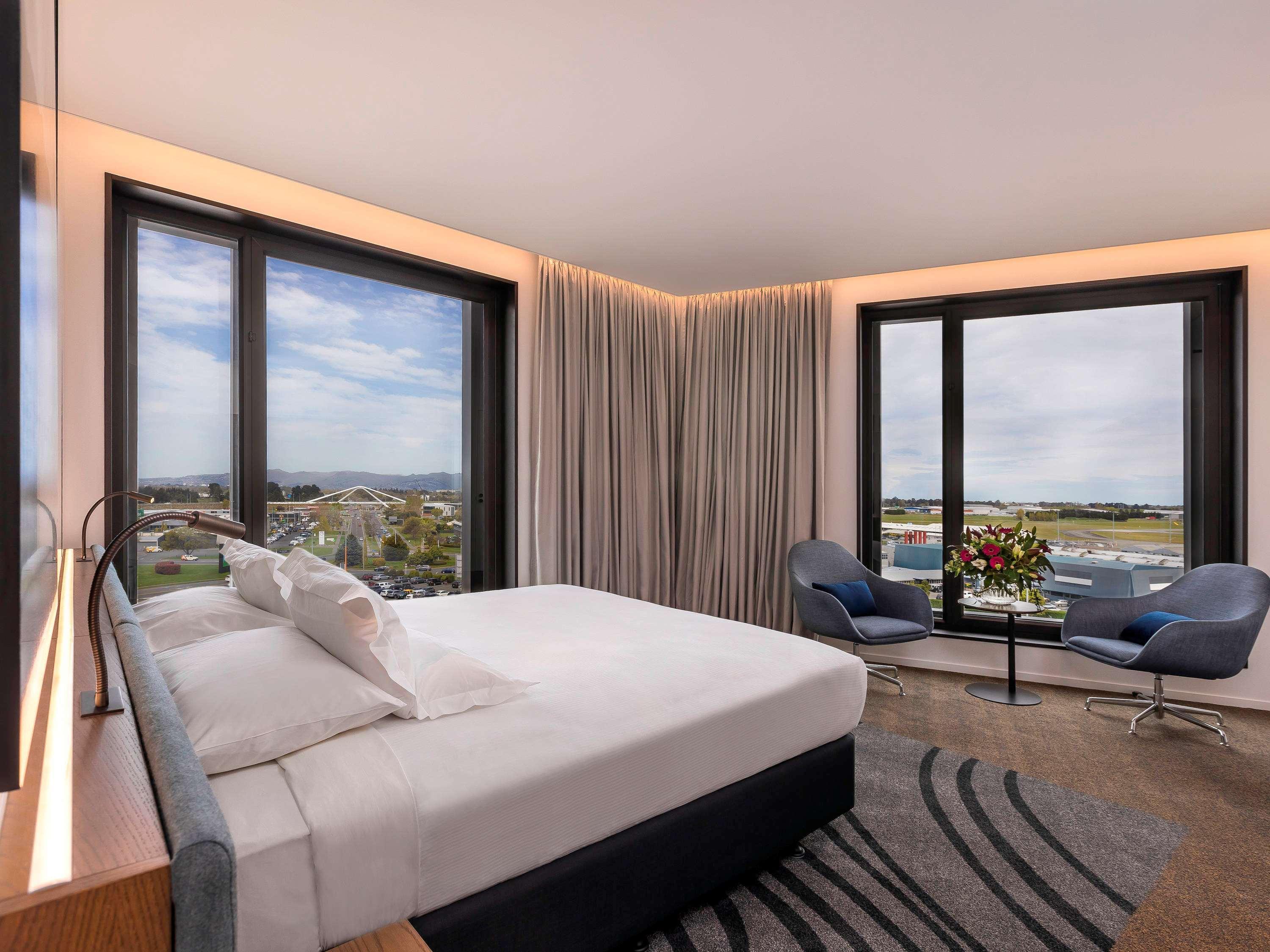 Novotel Christchurch Airport Екстер'єр фото