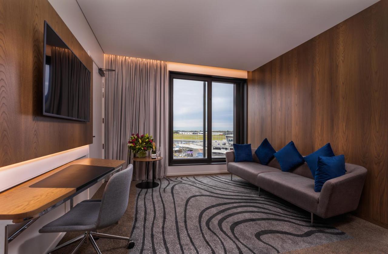 Novotel Christchurch Airport Екстер'єр фото